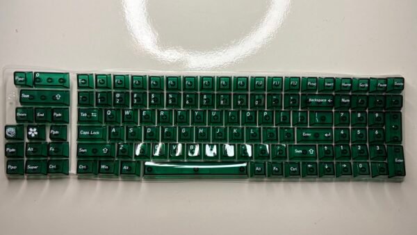 Crystal Green Fully Transparent PC Dye-Sublimated Top-Engraved Cherry-Profile Fully-Shine-Through 115-Keys Keycap