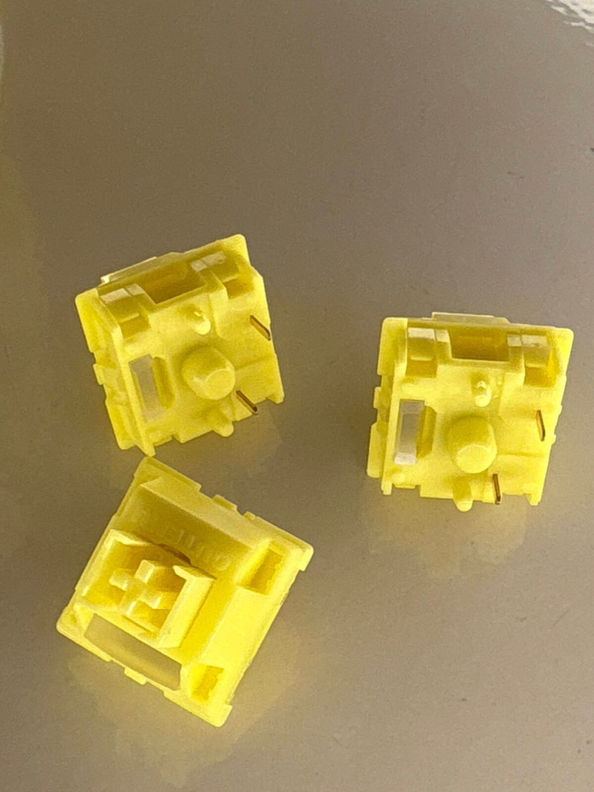 Outemu Duck Pear Keyboard Switch (Tactile) - Image 3